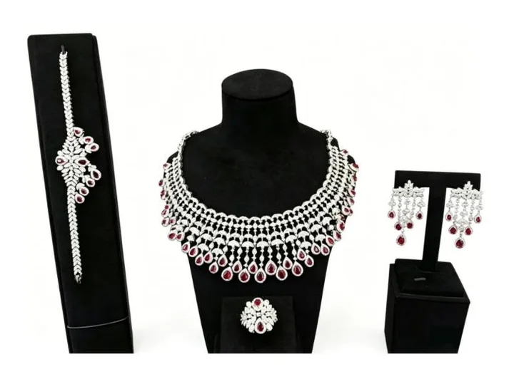 TO046 Jewellery set
